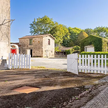 Maison Au Pied Du Moulin * Saint-Hilaire-de-Voust